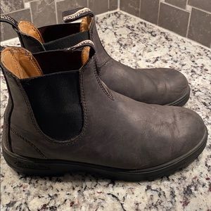 Everyone needs a pair of Blundstone’s !!